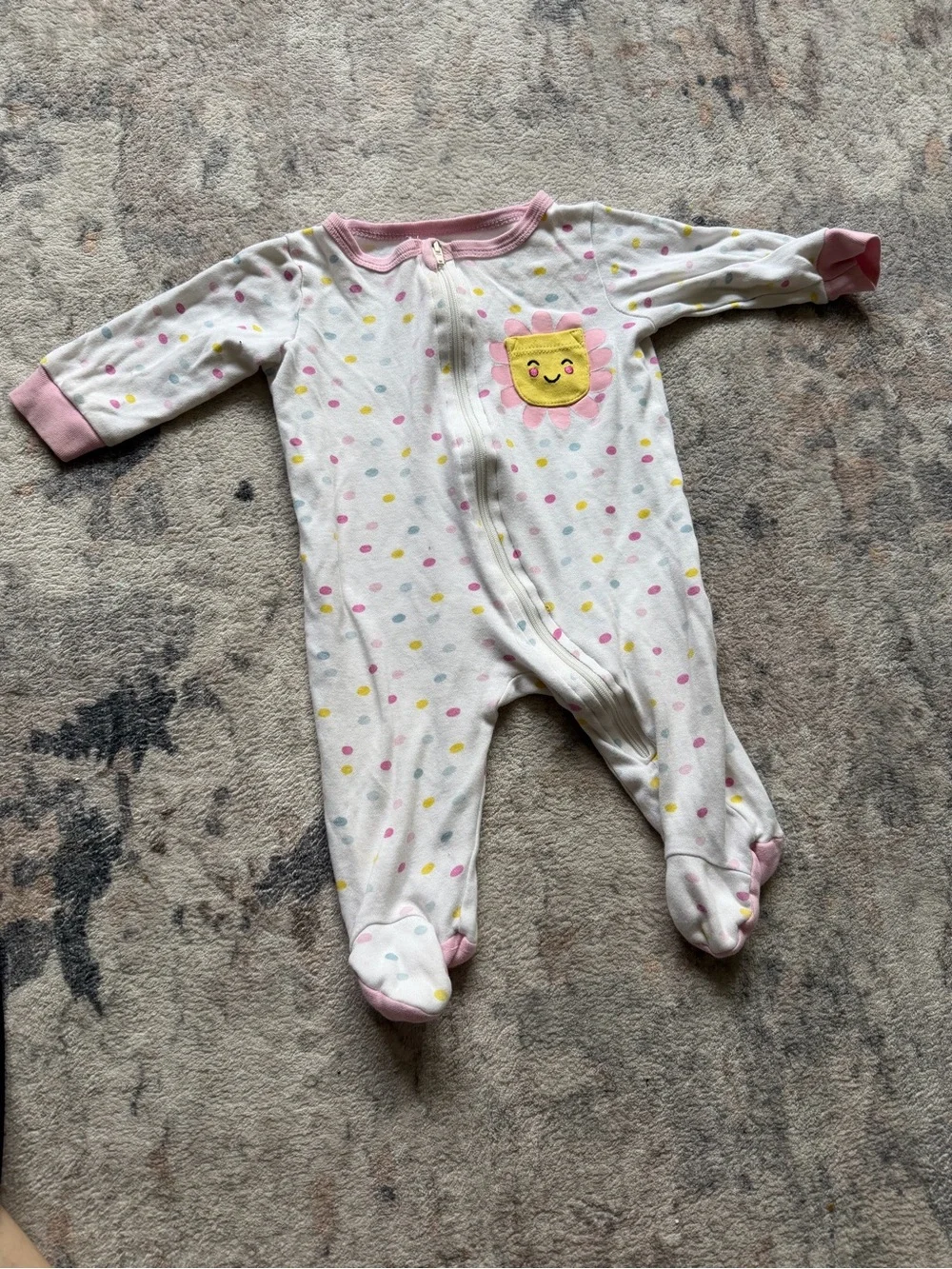 Baby’s pajamas bundle